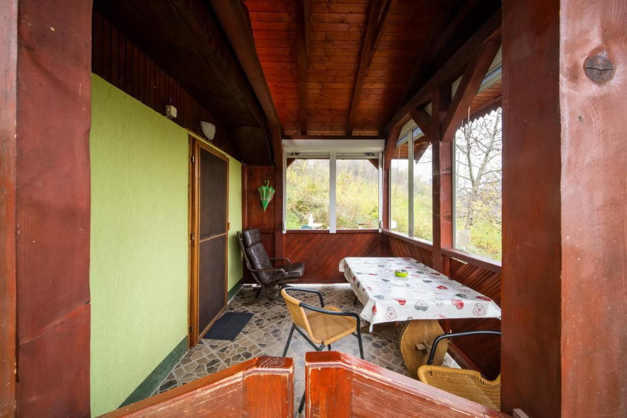 Holiday Home Nanin Konak 2 Vrdnik Buitenkant foto